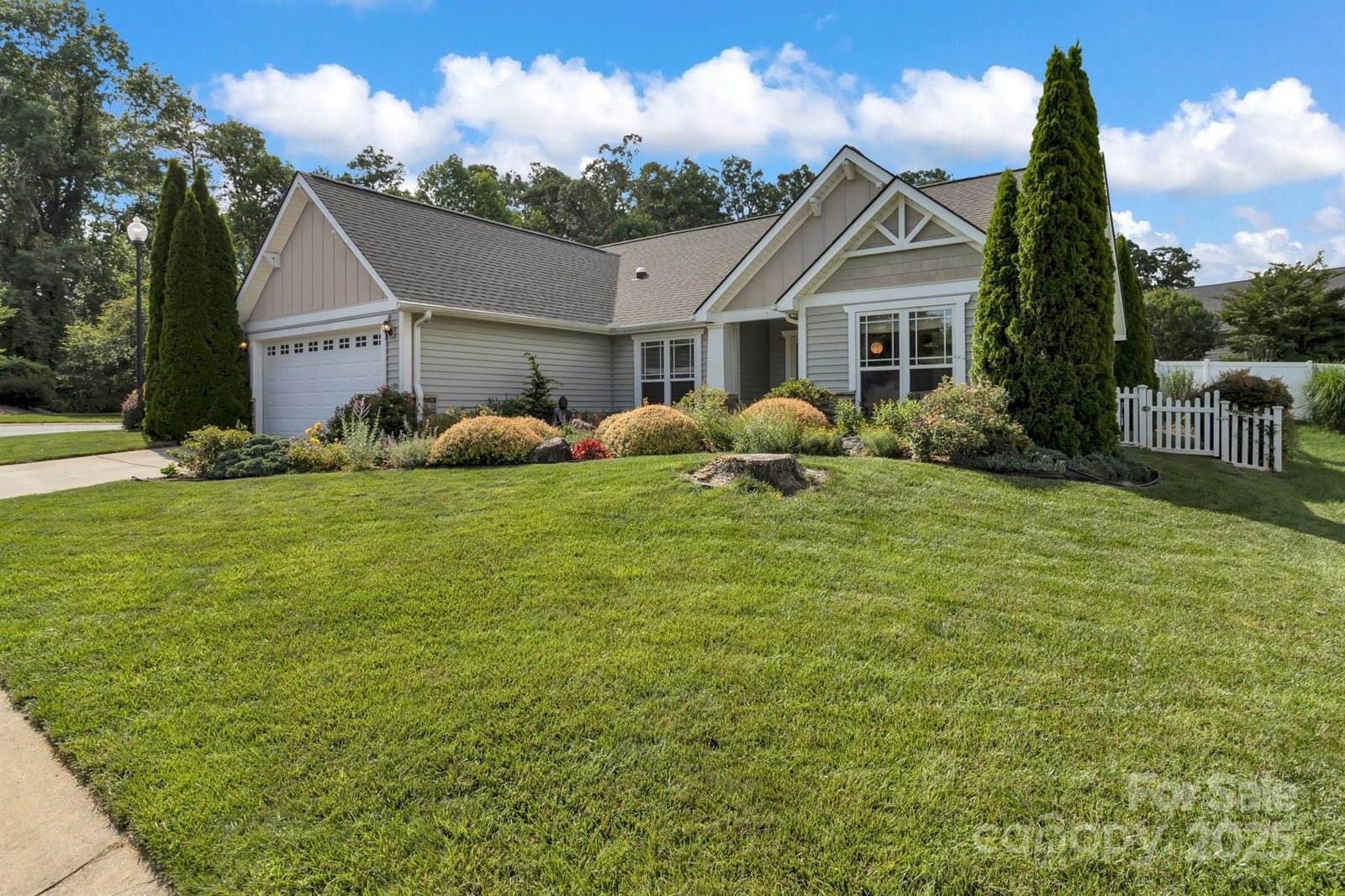 16 Sunview Circle, Arden, NC 28704