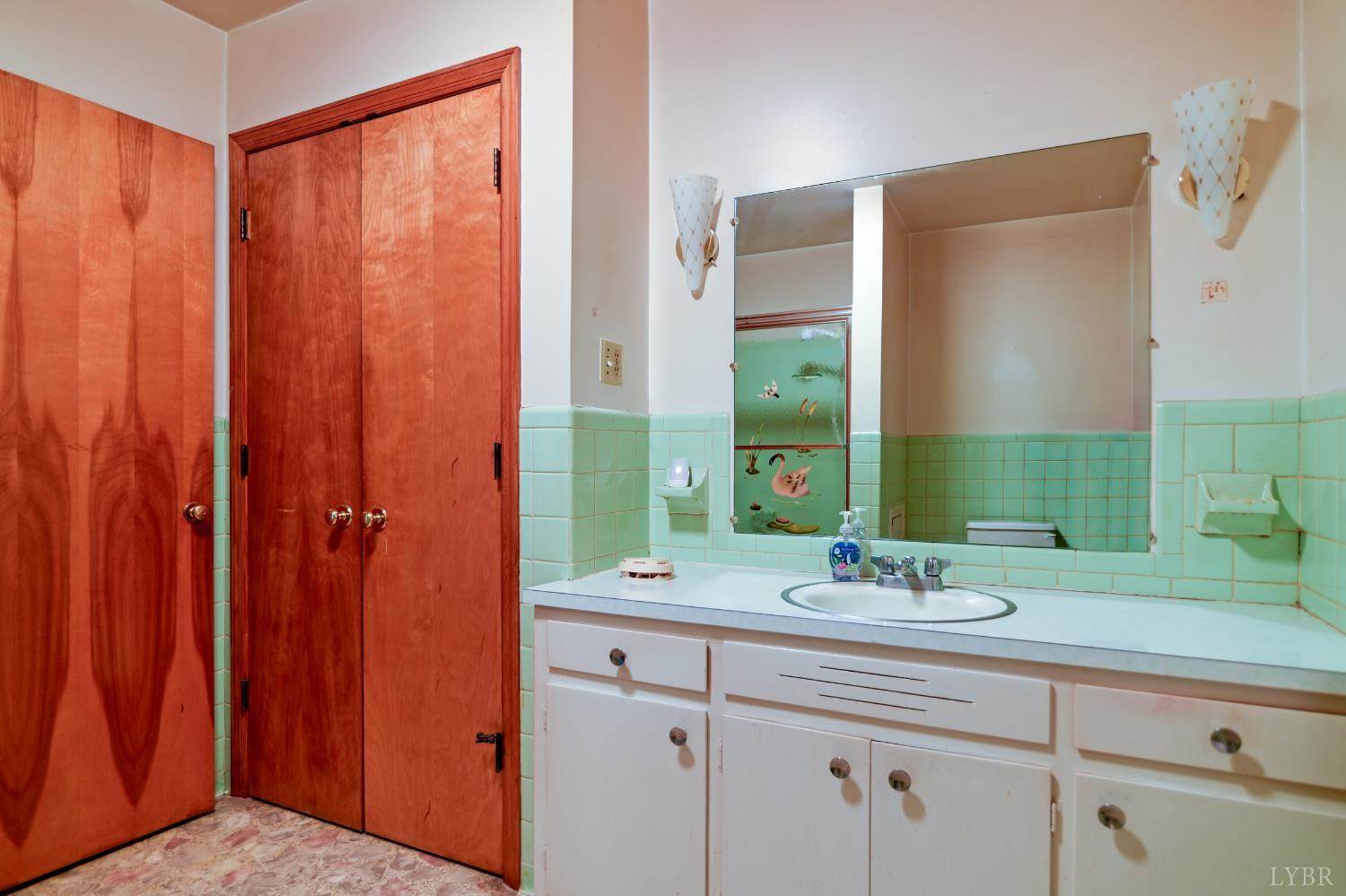 7001 Phenix Main Street, Phenix, VA 23959