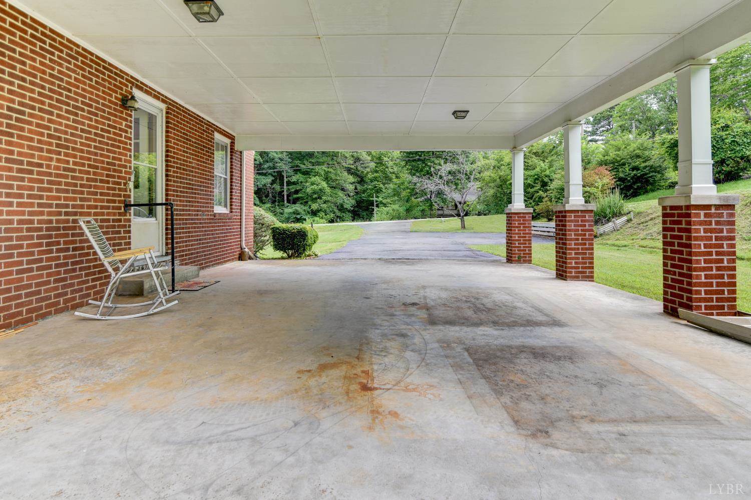 7001 Phenix Main Street, Phenix, VA 23959