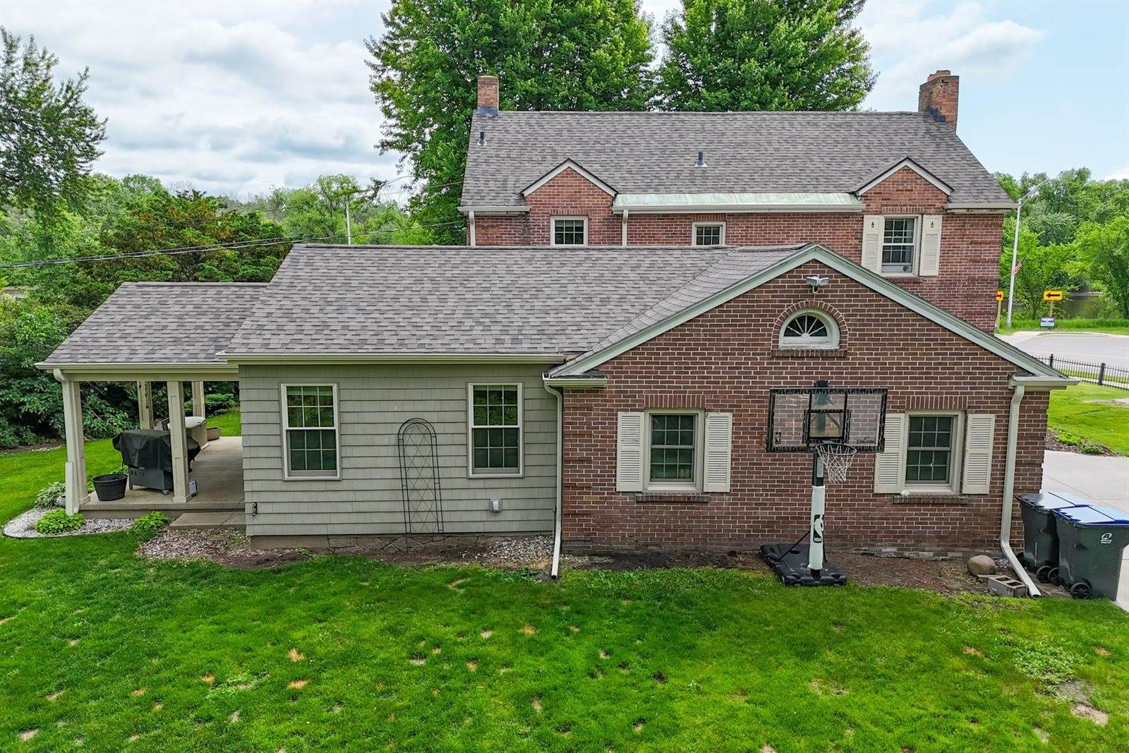 511 Wisconsin River Drive, Port Edwards, WI 54469