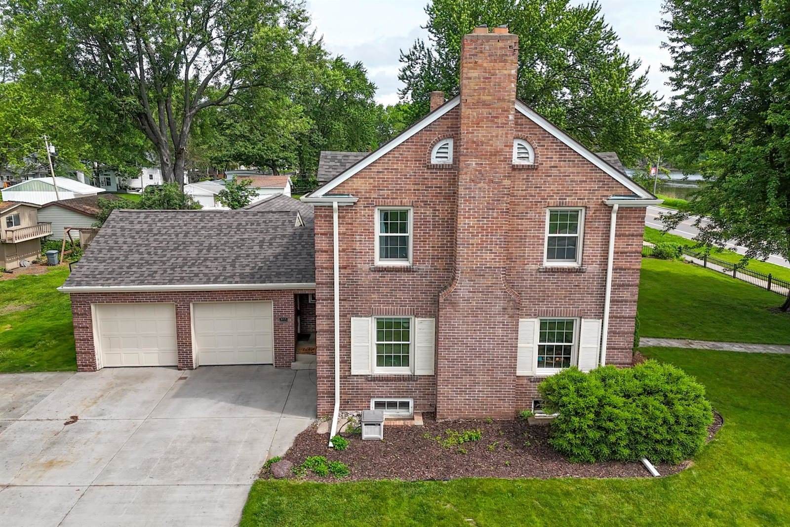 511 Wisconsin River Drive, Port Edwards, WI 54469