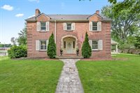 511 Wisconsin River Drive, Port Edwards, WI 54469