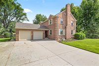 511 Wisconsin River Drive, Port Edwards, WI 54469