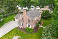 511 Wisconsin River Drive, Port Edwards, WI 54469