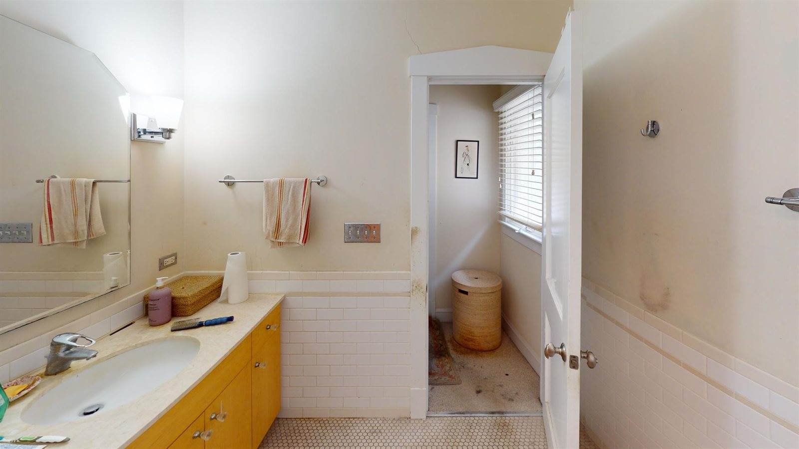 1025 Wesley Avenue, Evanston, IL 60202