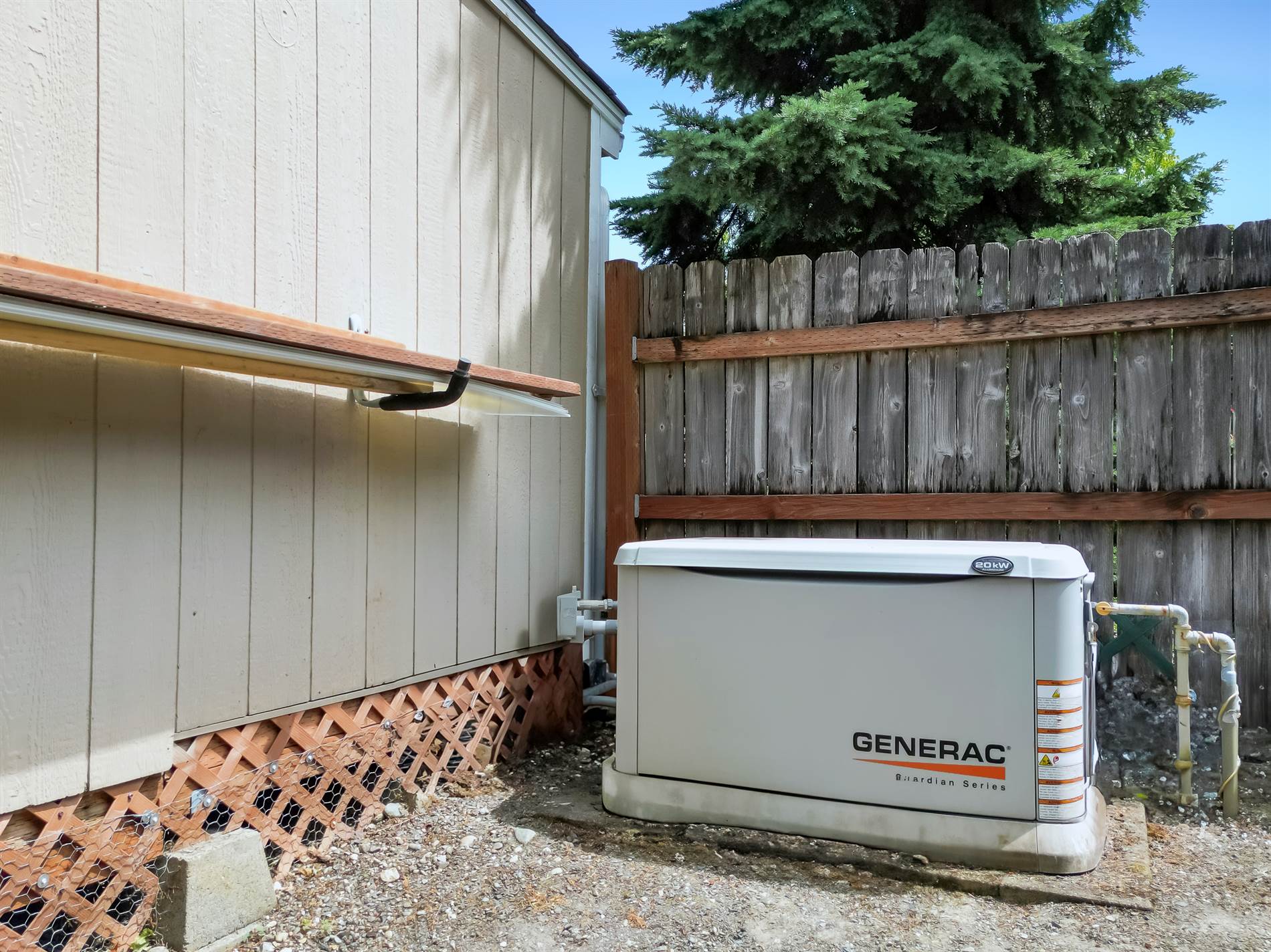 2237 McDonald Ave, DuPont, WA 98327