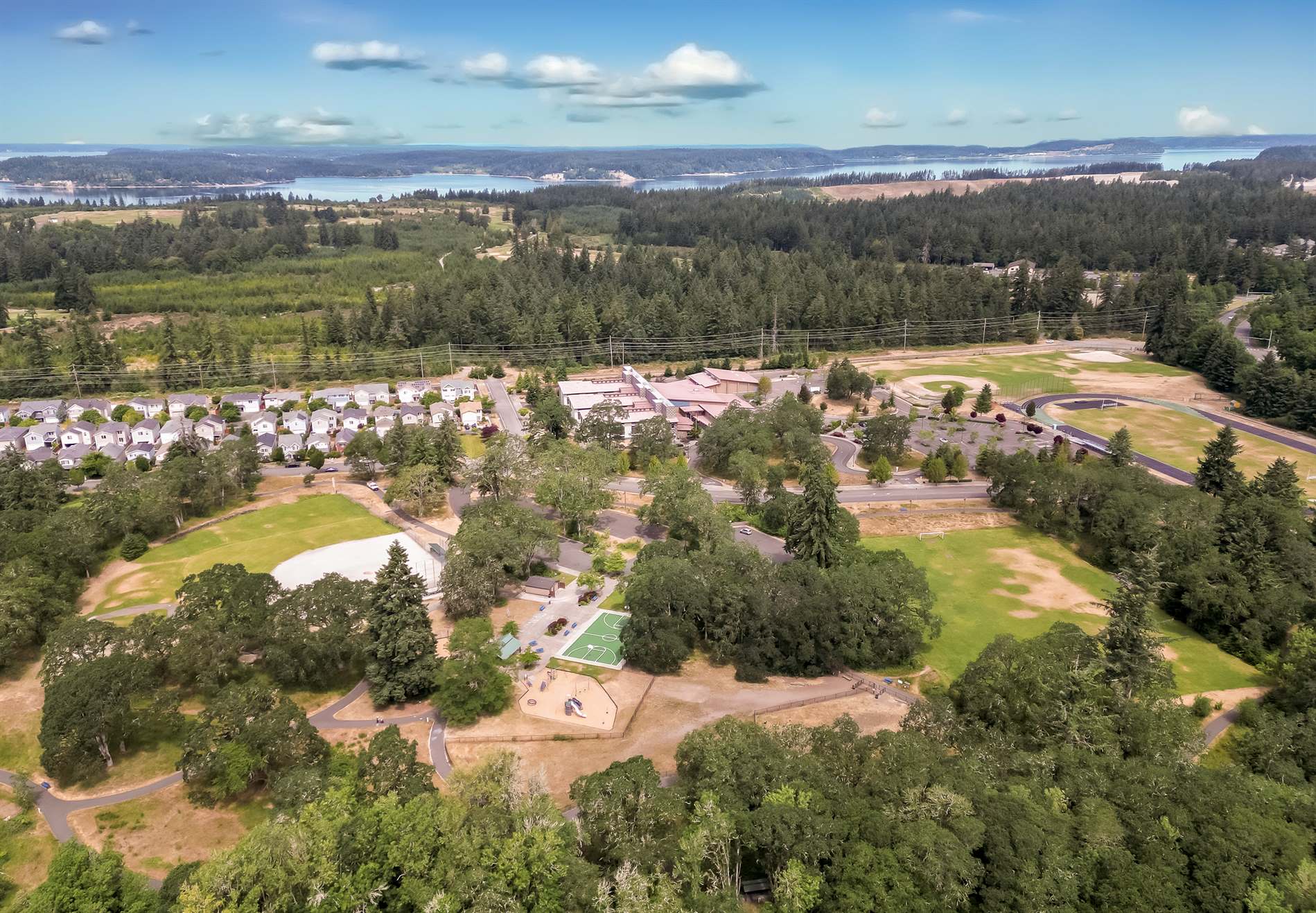 2237 McDonald Ave, DuPont, WA 98327