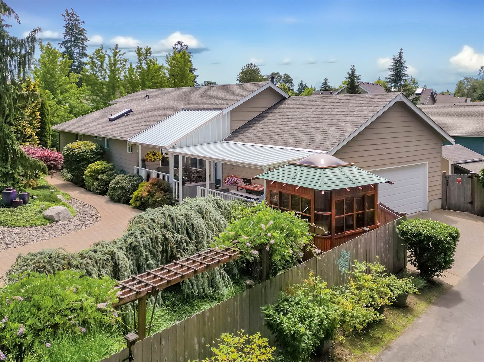 2237 McDonald Ave, DuPont, WA 98327