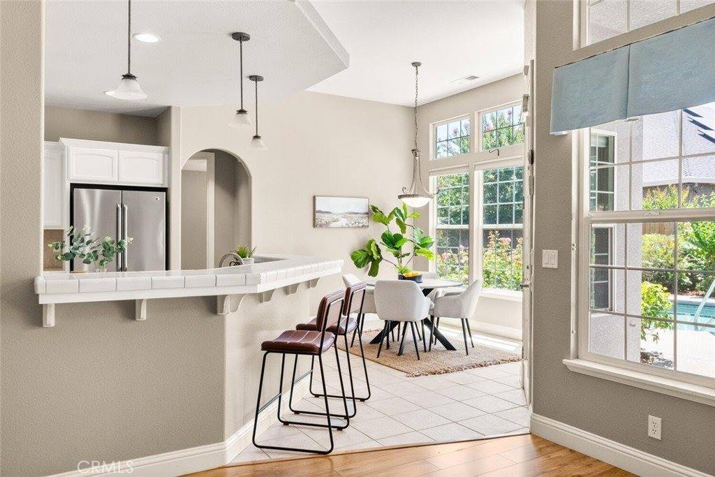 379 Weymouth Way, Chico, CA 95973