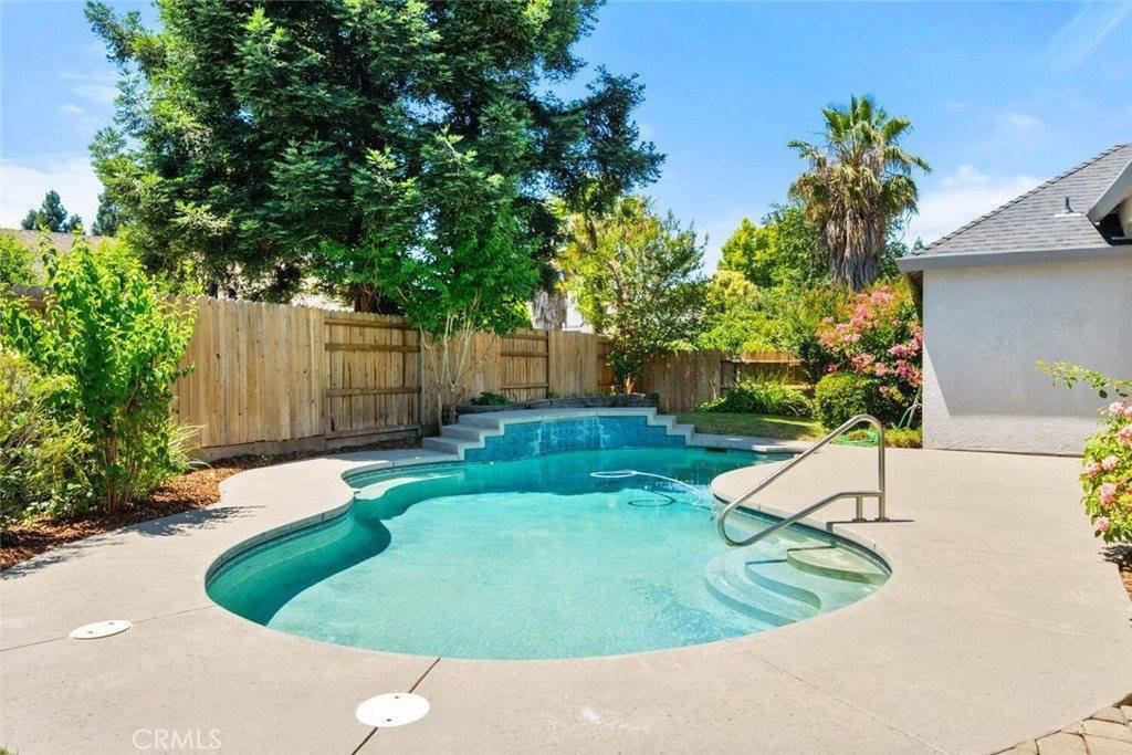 379 Weymouth Way, Chico, CA 95973