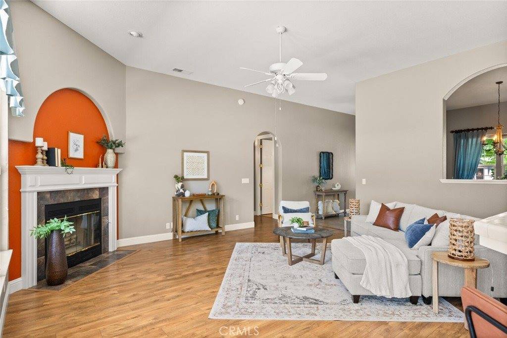 379 Weymouth Way, Chico, CA 95973