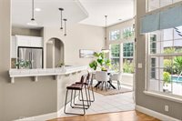 379 Weymouth Way, Chico, CA 95973