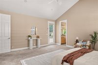 379 Weymouth Way, Chico, CA 95973