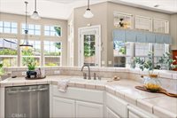 379 Weymouth Way, Chico, CA 95973