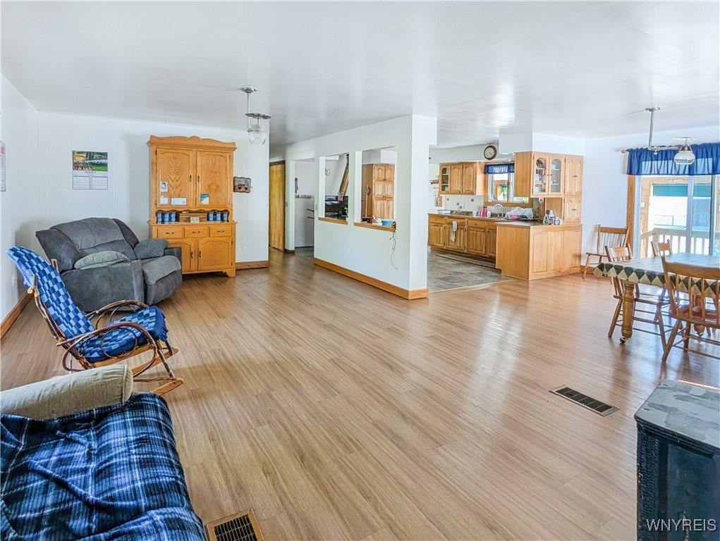 11577 Armison Road, Hume, NY 14735