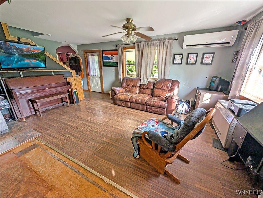 8368 Higgins Road, Centerville, NY 14065