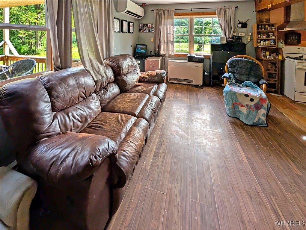 8368 Higgins Road, Centerville, NY 14065