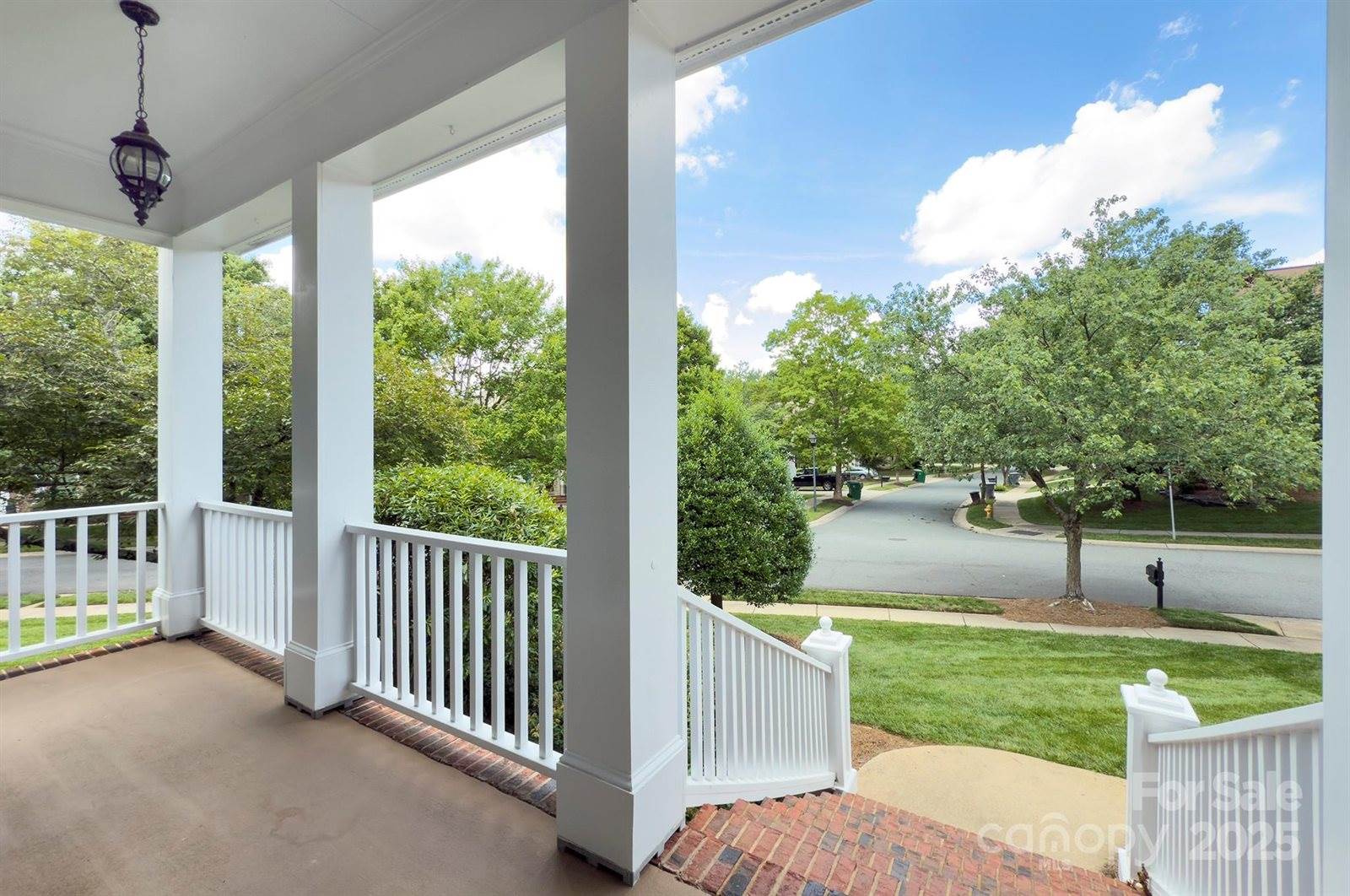 8044 Hawk Crest Court, Charlotte, NC 28270