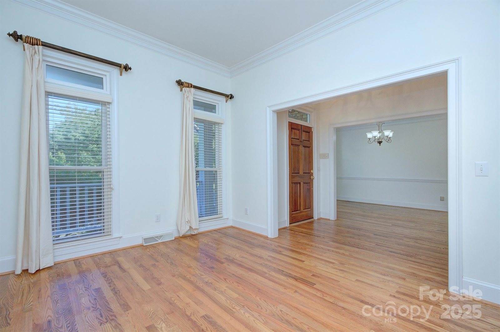 8044 Hawk Crest Court, Charlotte, NC 28270