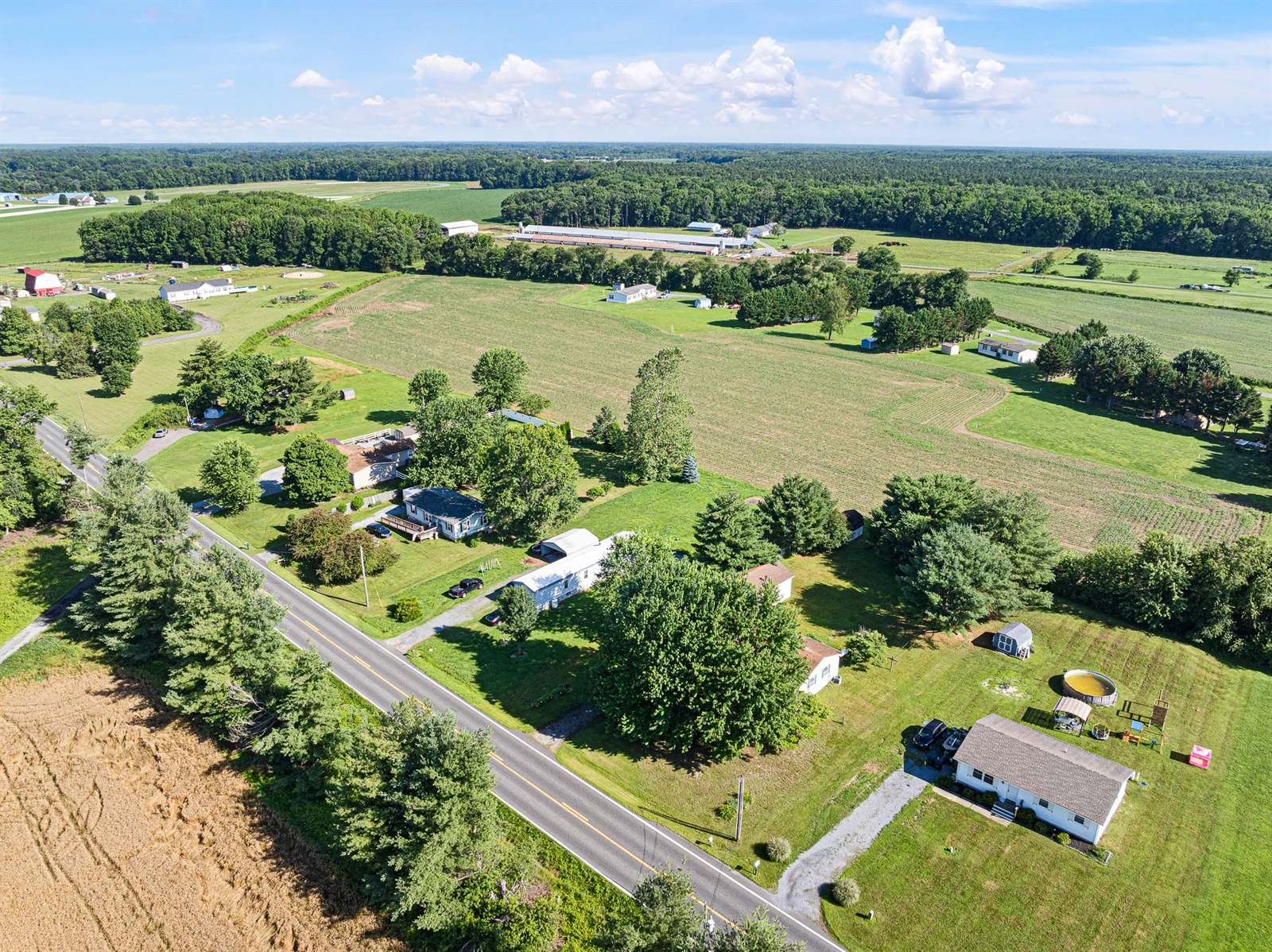 2567 Sandtown Road, Felton, DE 19943