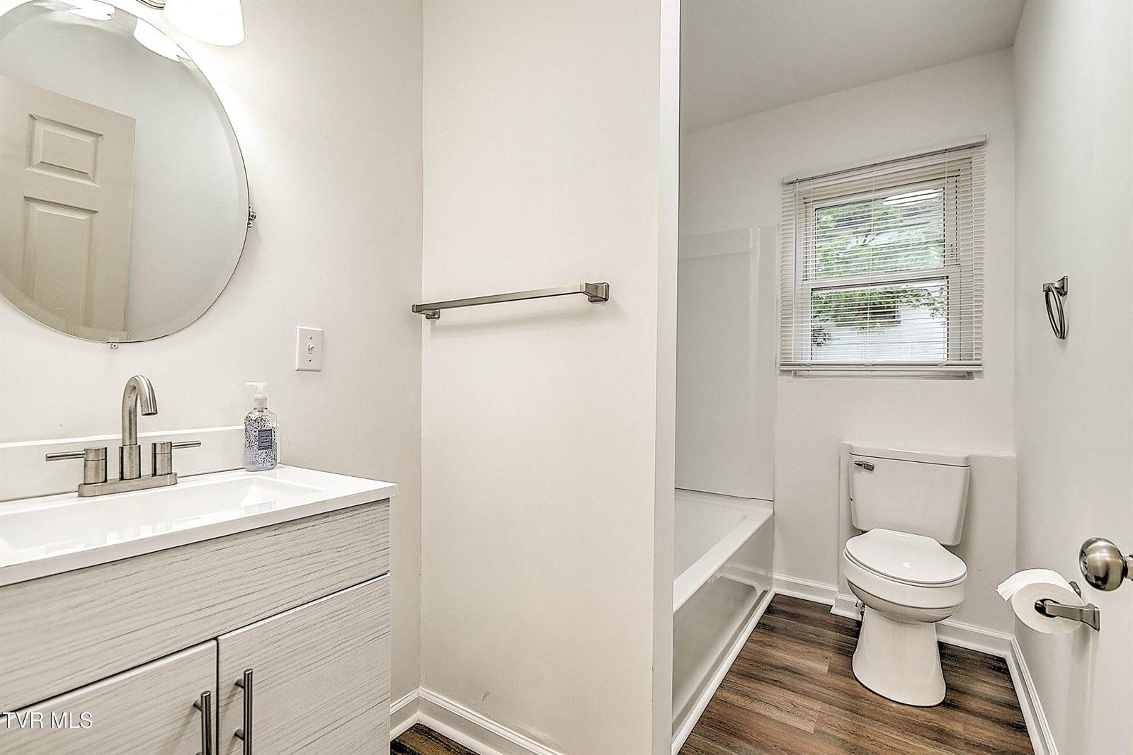 1648 E Street, Kingsport, TN 37664