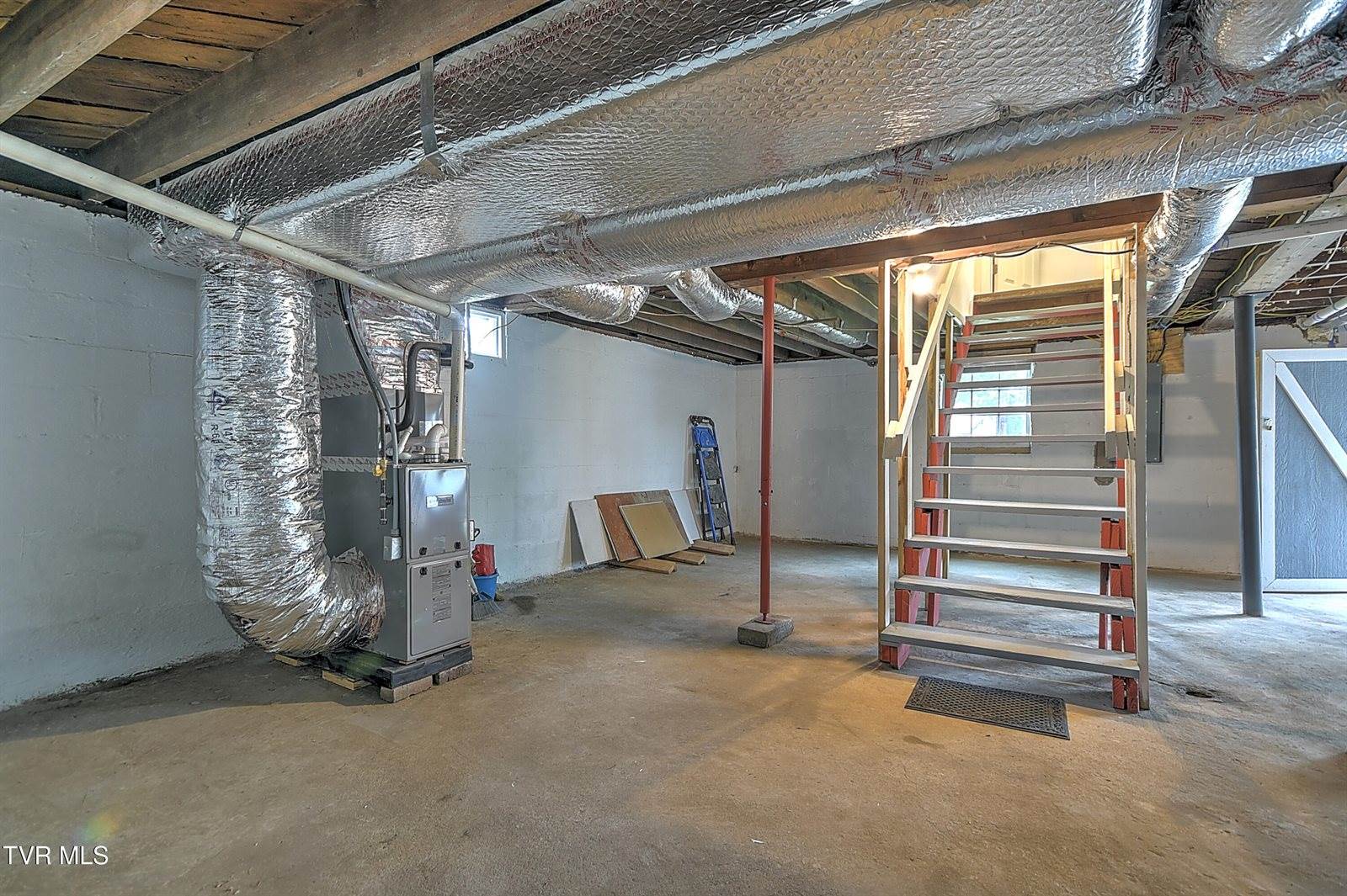 1648 E Street, Kingsport, TN 37664