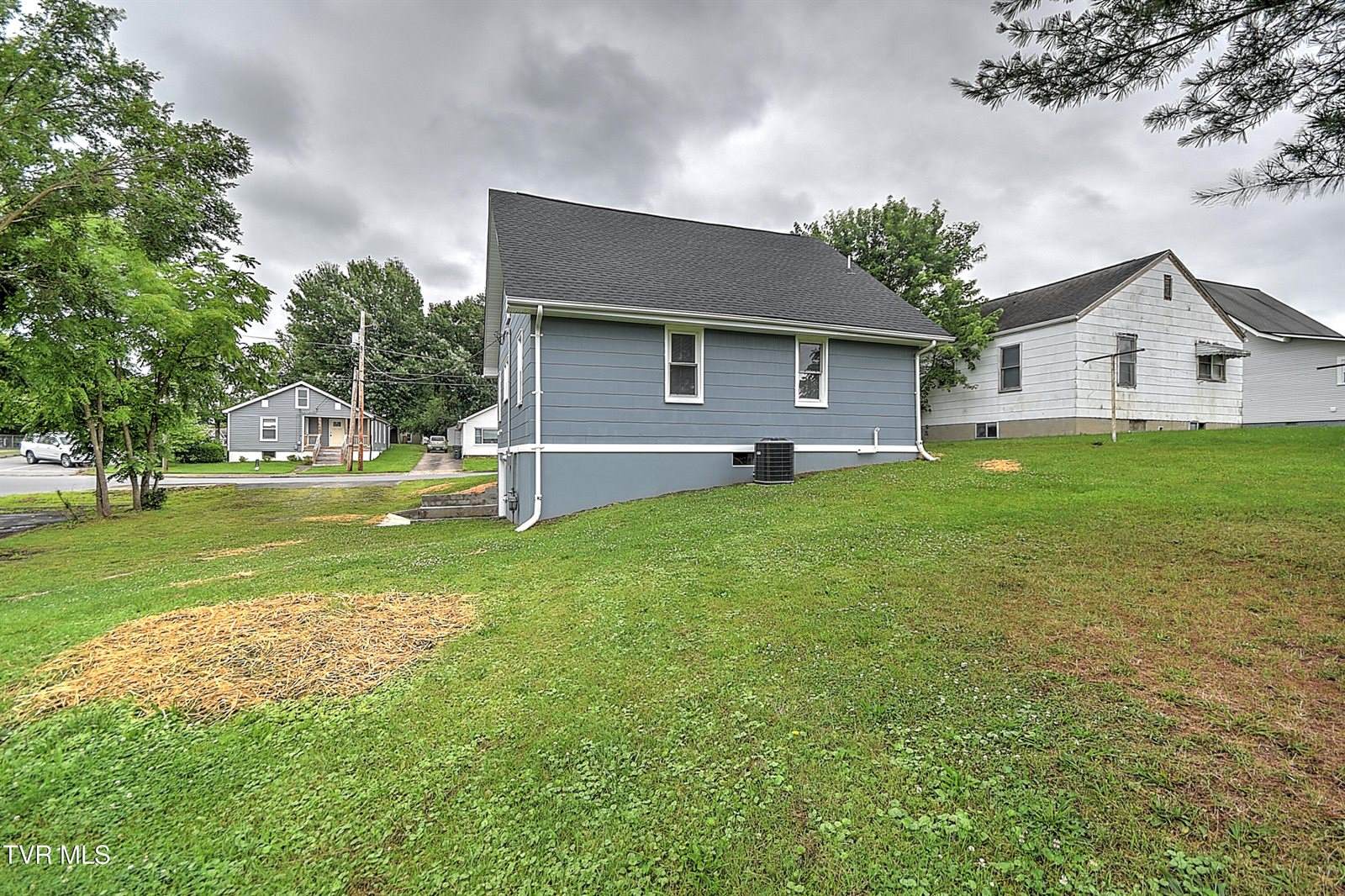 1648 E Street, Kingsport, TN 37664