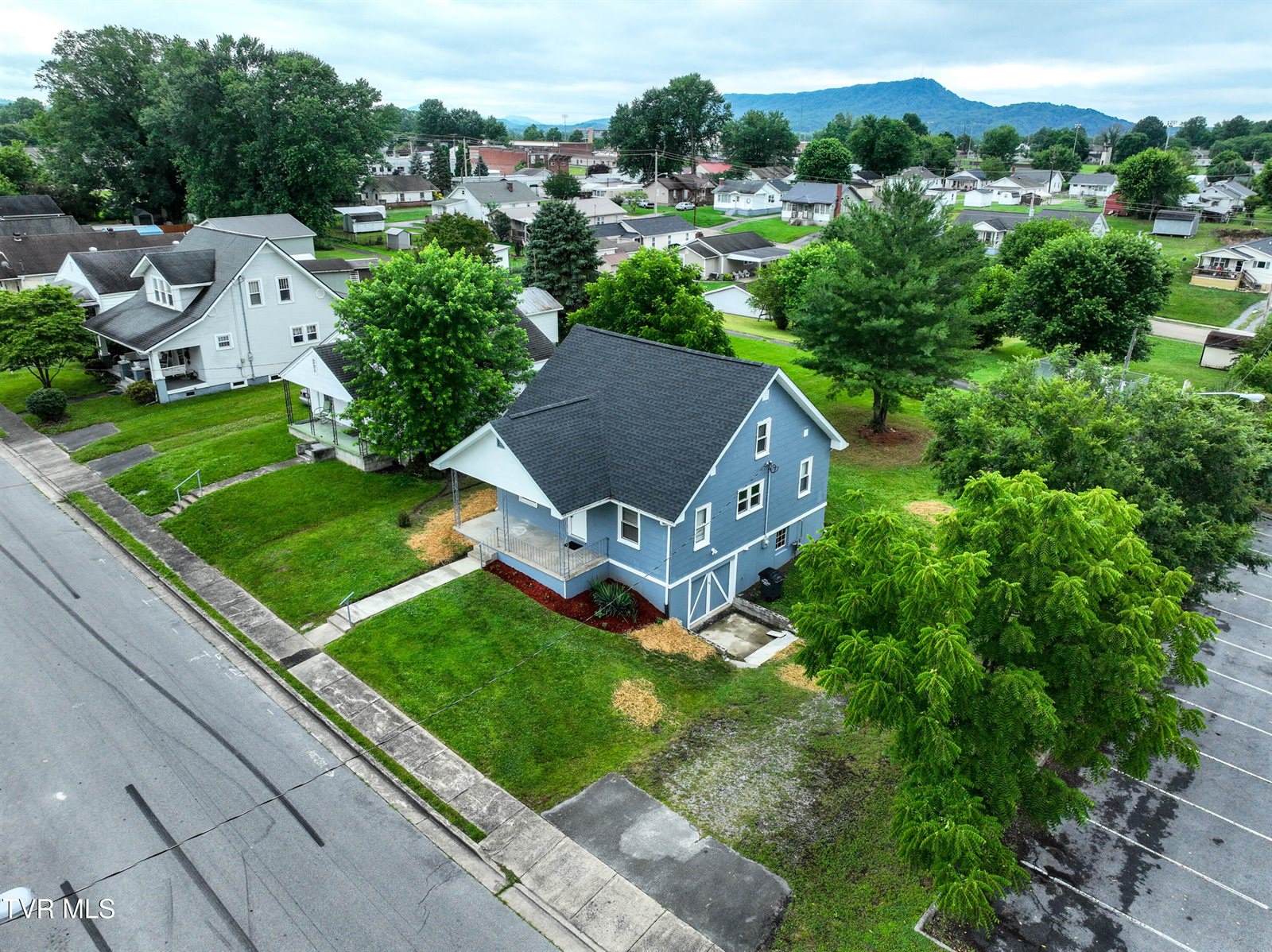 1648 E Street, Kingsport, TN 37664