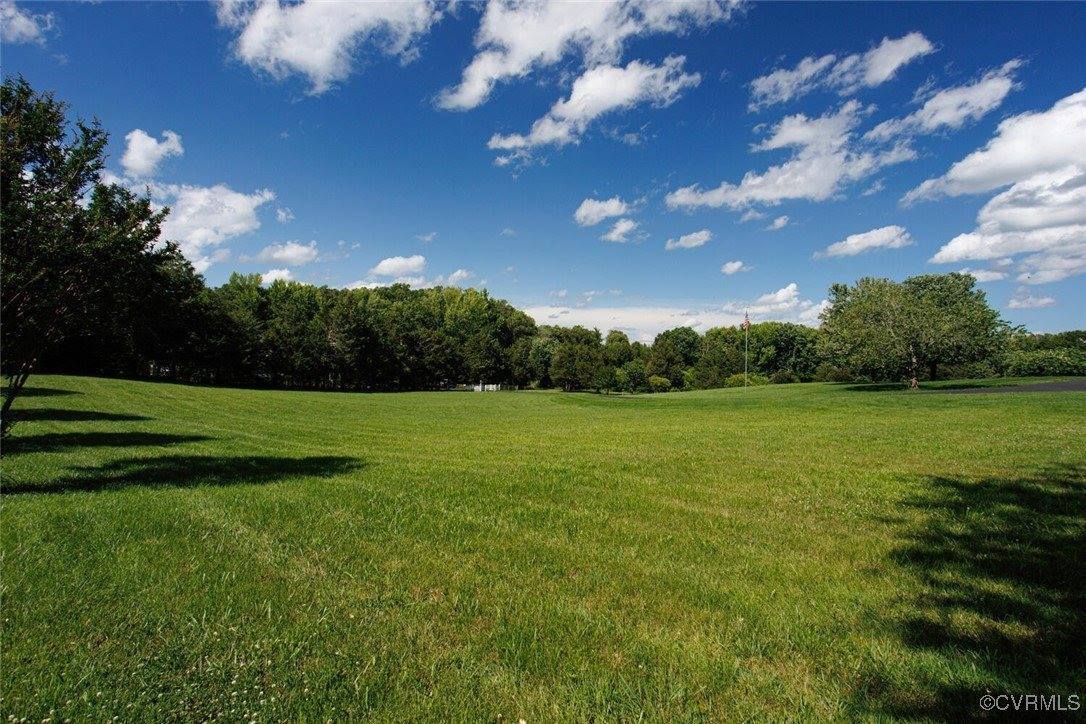 2104 Apple Grove Road, Louisa County, VA 23117