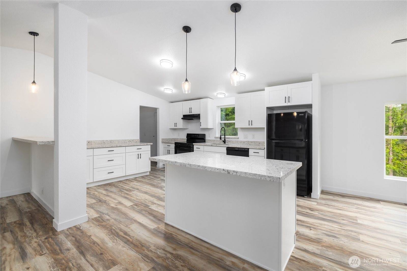 7725 Delvan Hill, Sedro Woolley, WA 98284