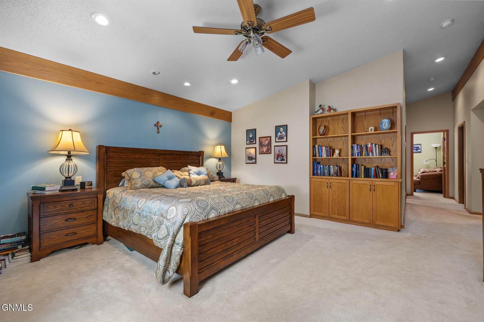 1321 University Avenue, Williston, ND 58801