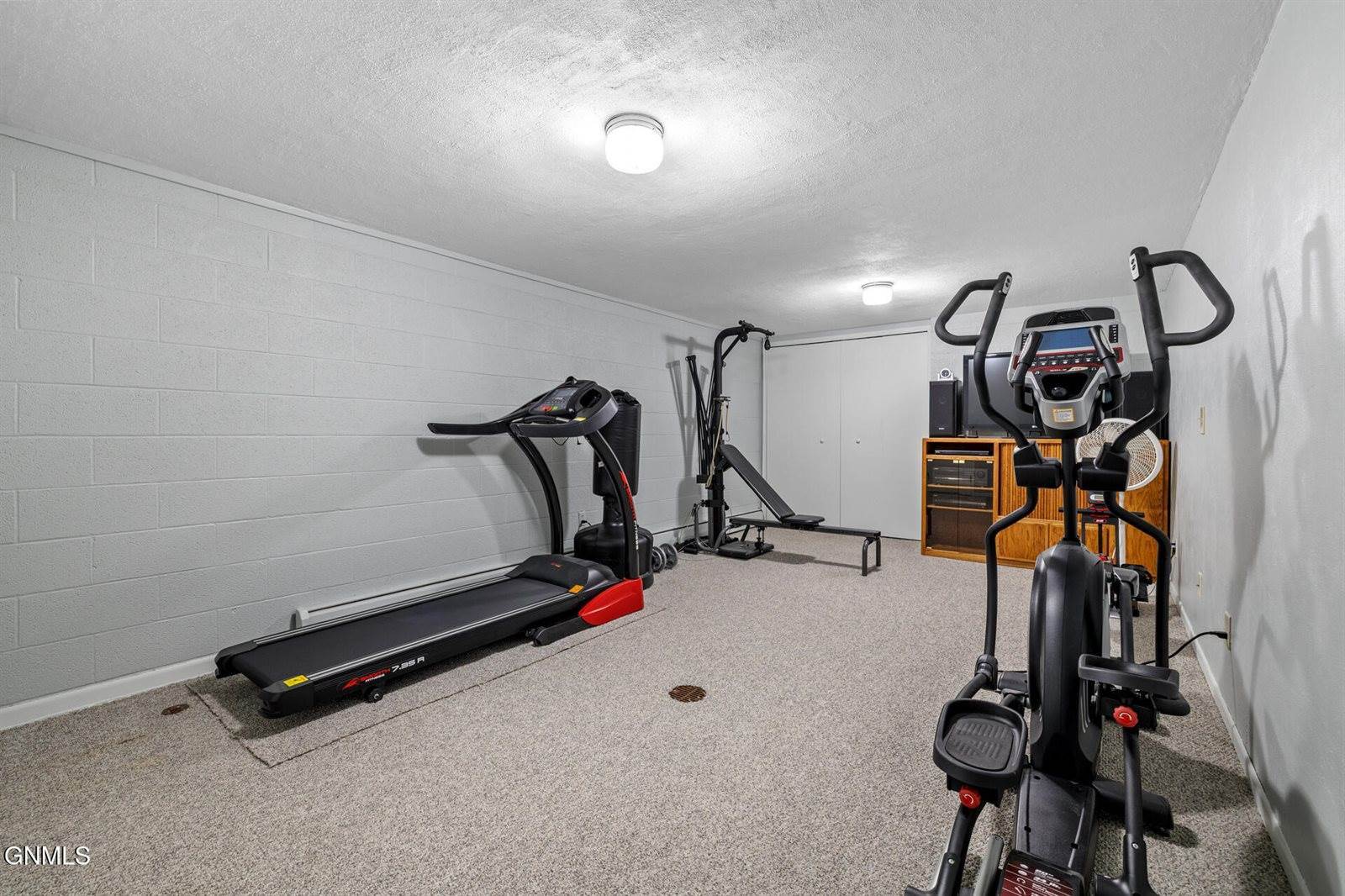 1321 University Avenue, Williston, ND 58801