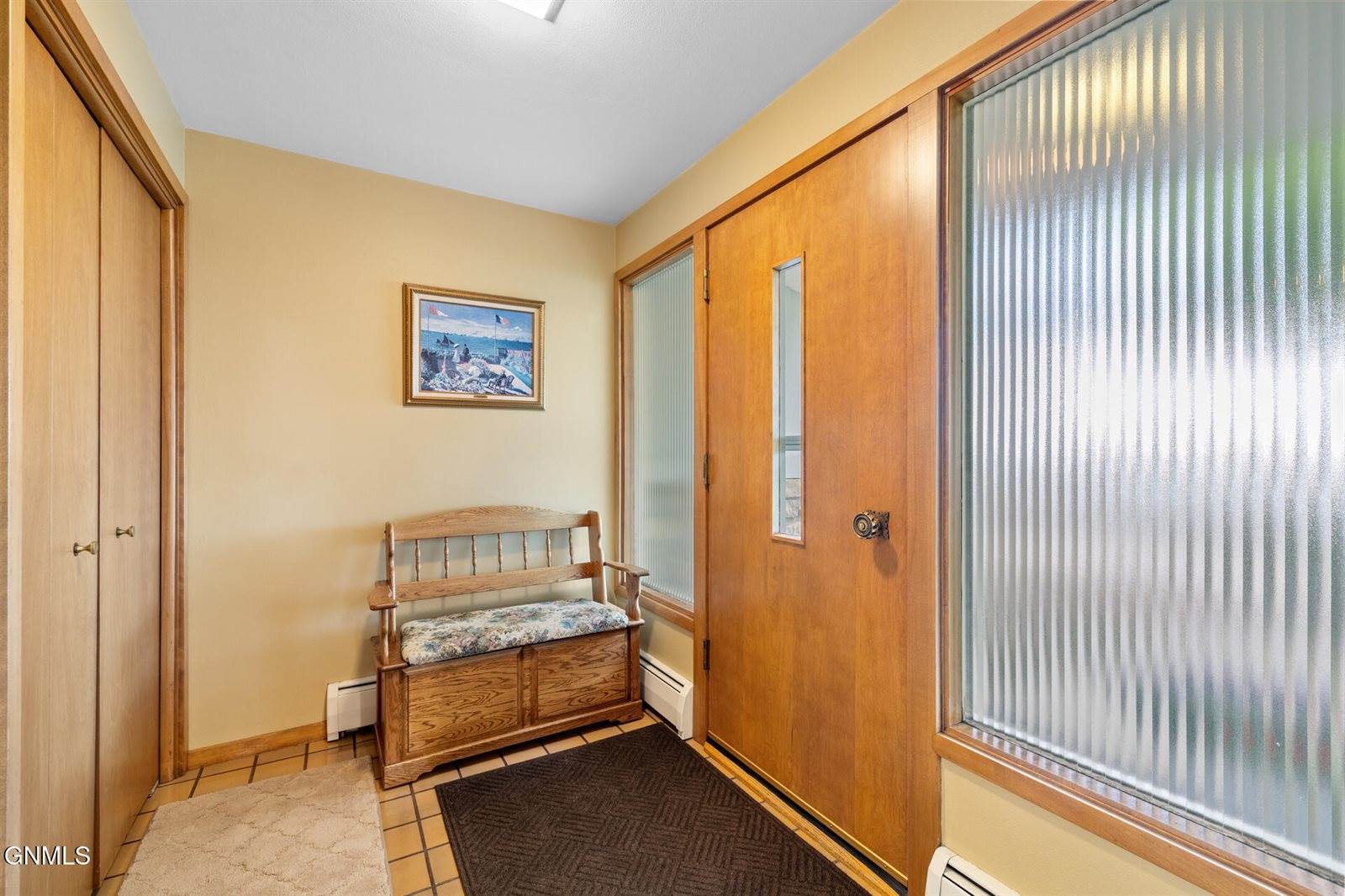 1321 University Avenue, Williston, ND 58801