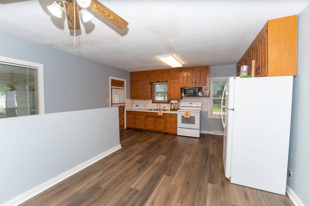 103 North Missouri Street, Adrian, MO 64720