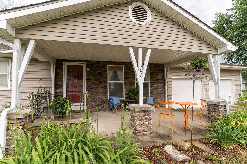 106 South Clark Street, Adrian, MO 64720