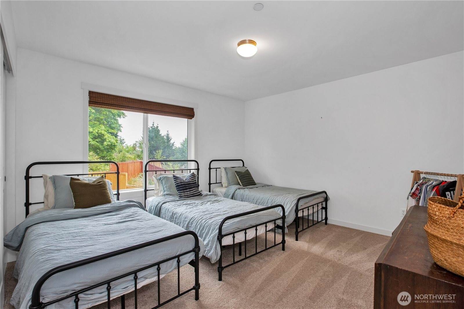 1344 Foreman Road, Dupont, WA 98327