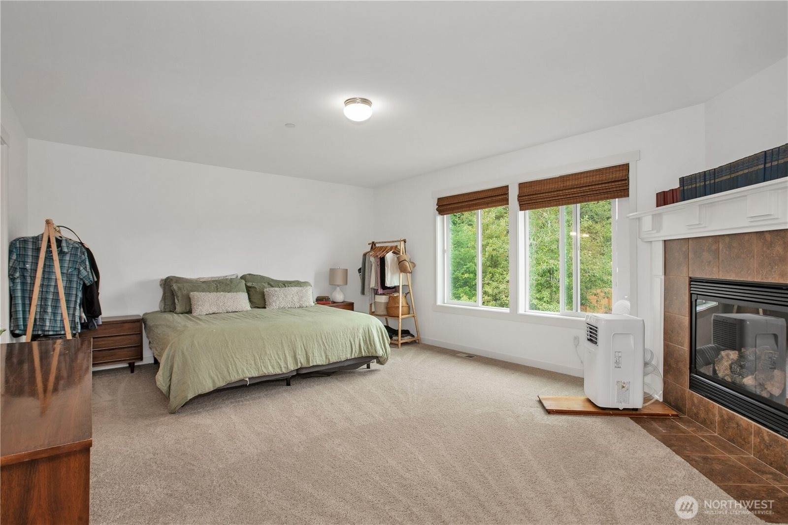 1344 Foreman Road, Dupont, WA 98327