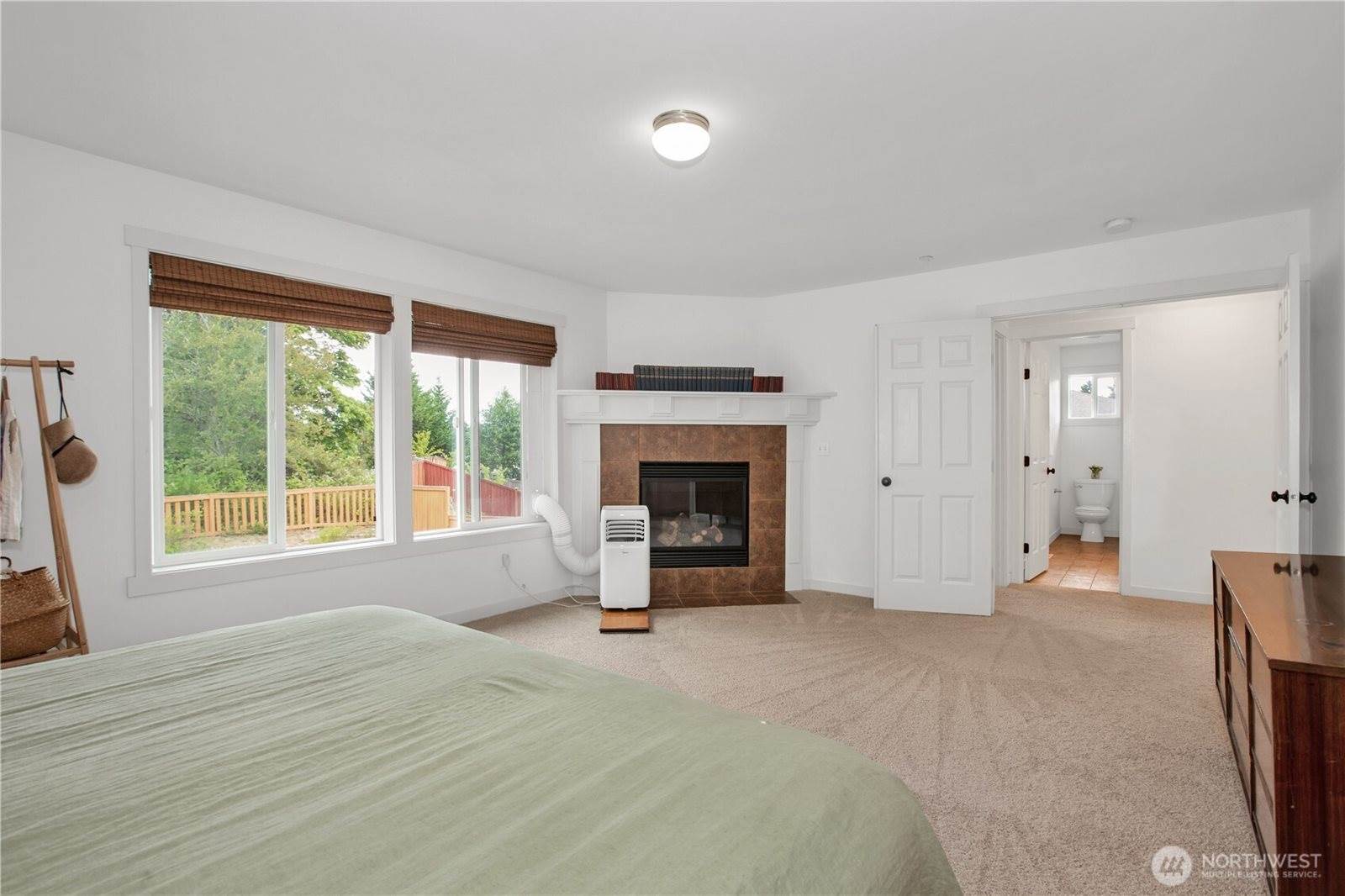 1344 Foreman Road, Dupont, WA 98327