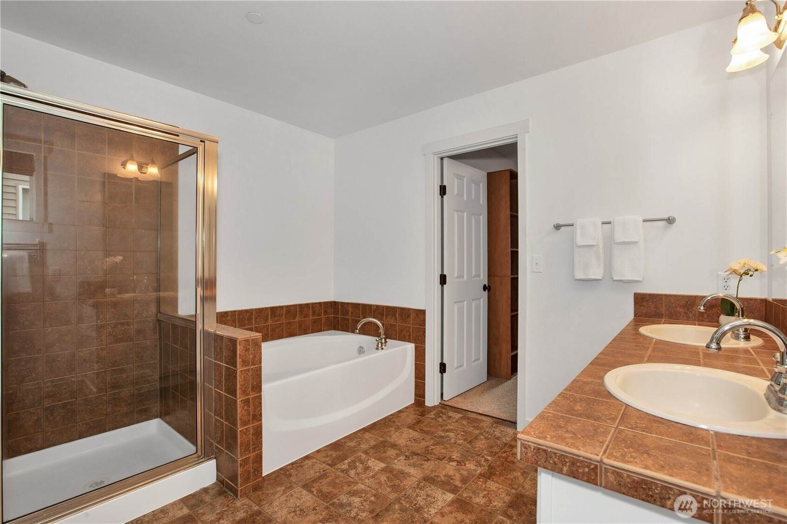 1344 Foreman Road, Dupont, WA 98327