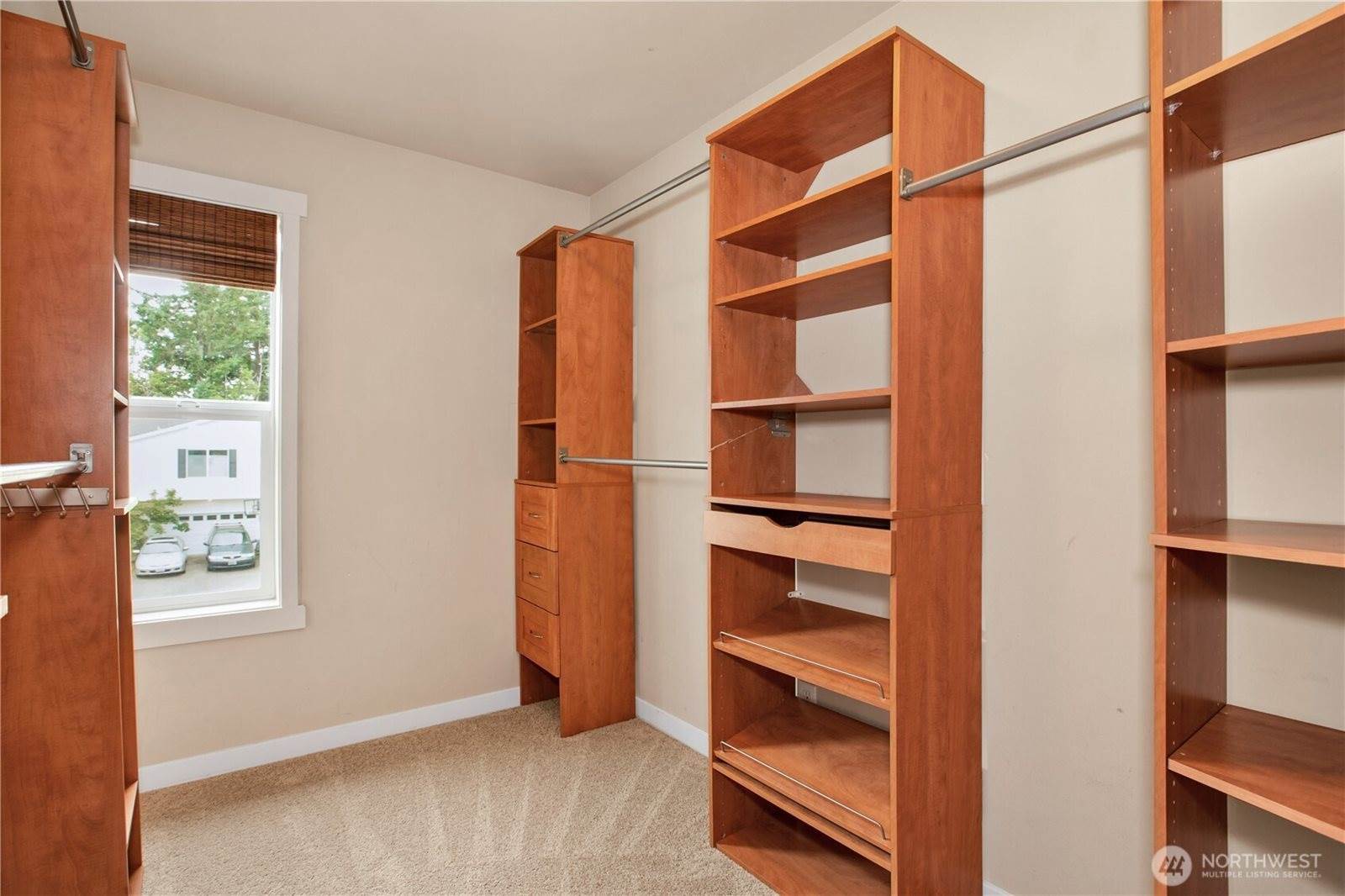 1344 Foreman Road, Dupont, WA 98327