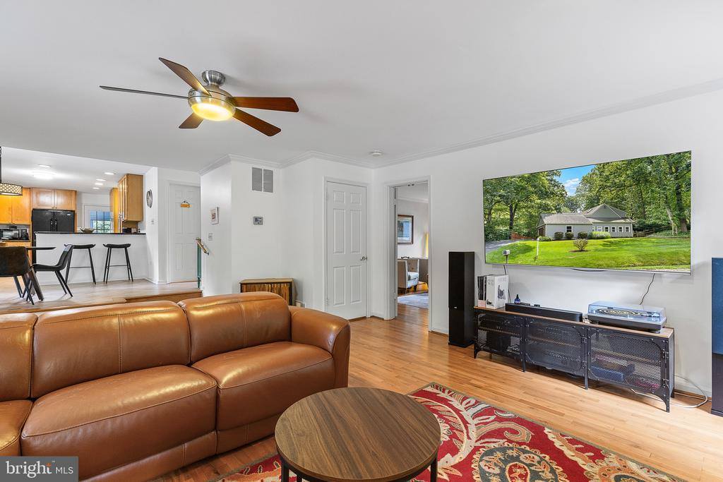 5107 Brentwood Farm Drive, Fairfax, VA 22030