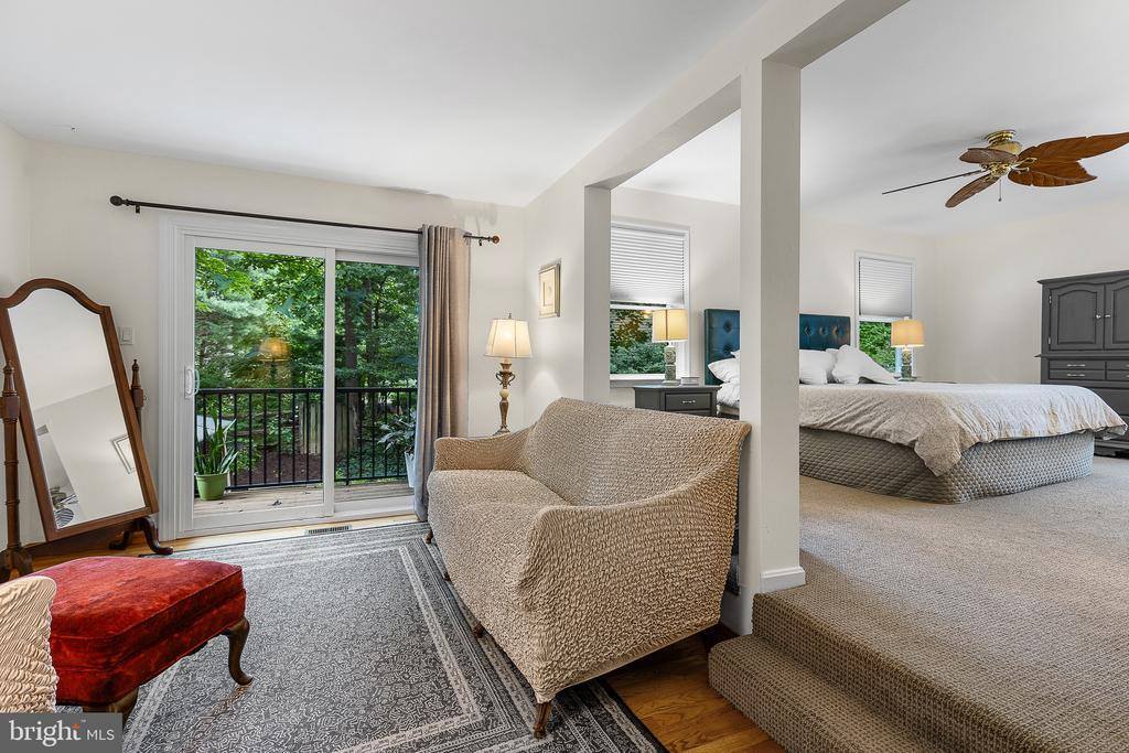 5107 Brentwood Farm Drive, Fairfax, VA 22030