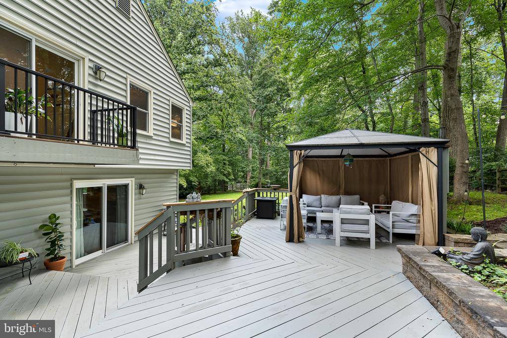 5107 Brentwood Farm Drive, Fairfax, VA 22030