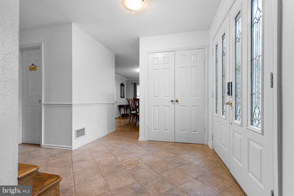 5107 Brentwood Farm Drive, Fairfax, VA 22030