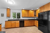 5107 Brentwood Farm Drive, Fairfax, VA 22030