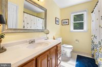 5107 Brentwood Farm Drive, Fairfax, VA 22030