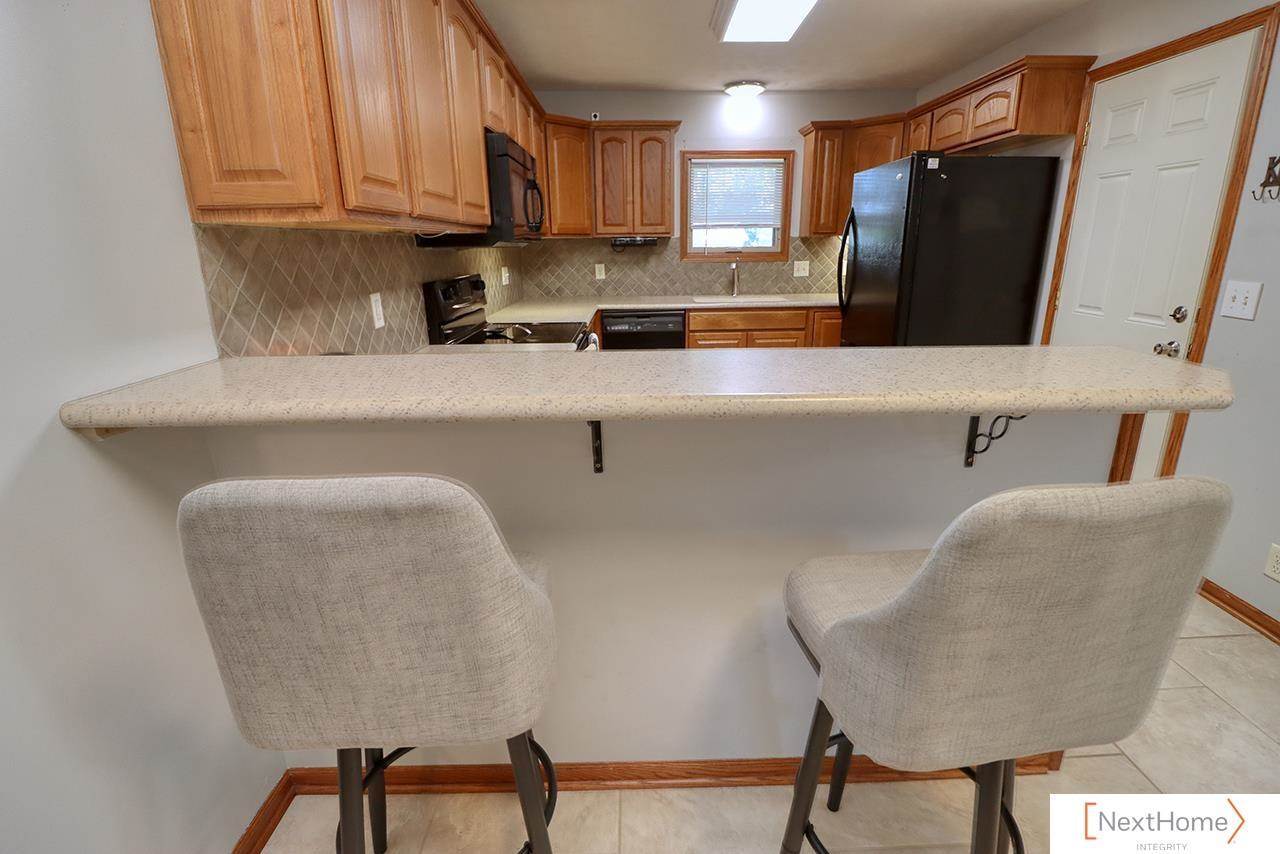 5609 Stonecliffe Court, Lincoln, NE 68516