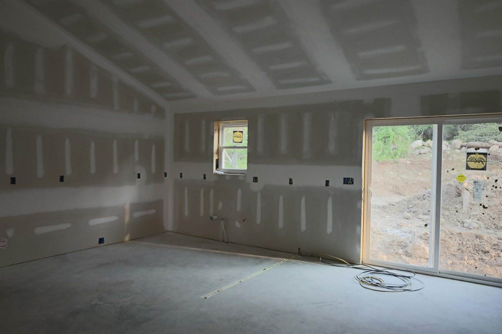 67 Sandy Drive, Monmouth, ME 04259