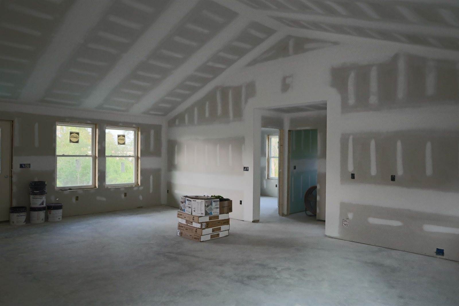 67 Sandy Drive, Monmouth, ME 04259