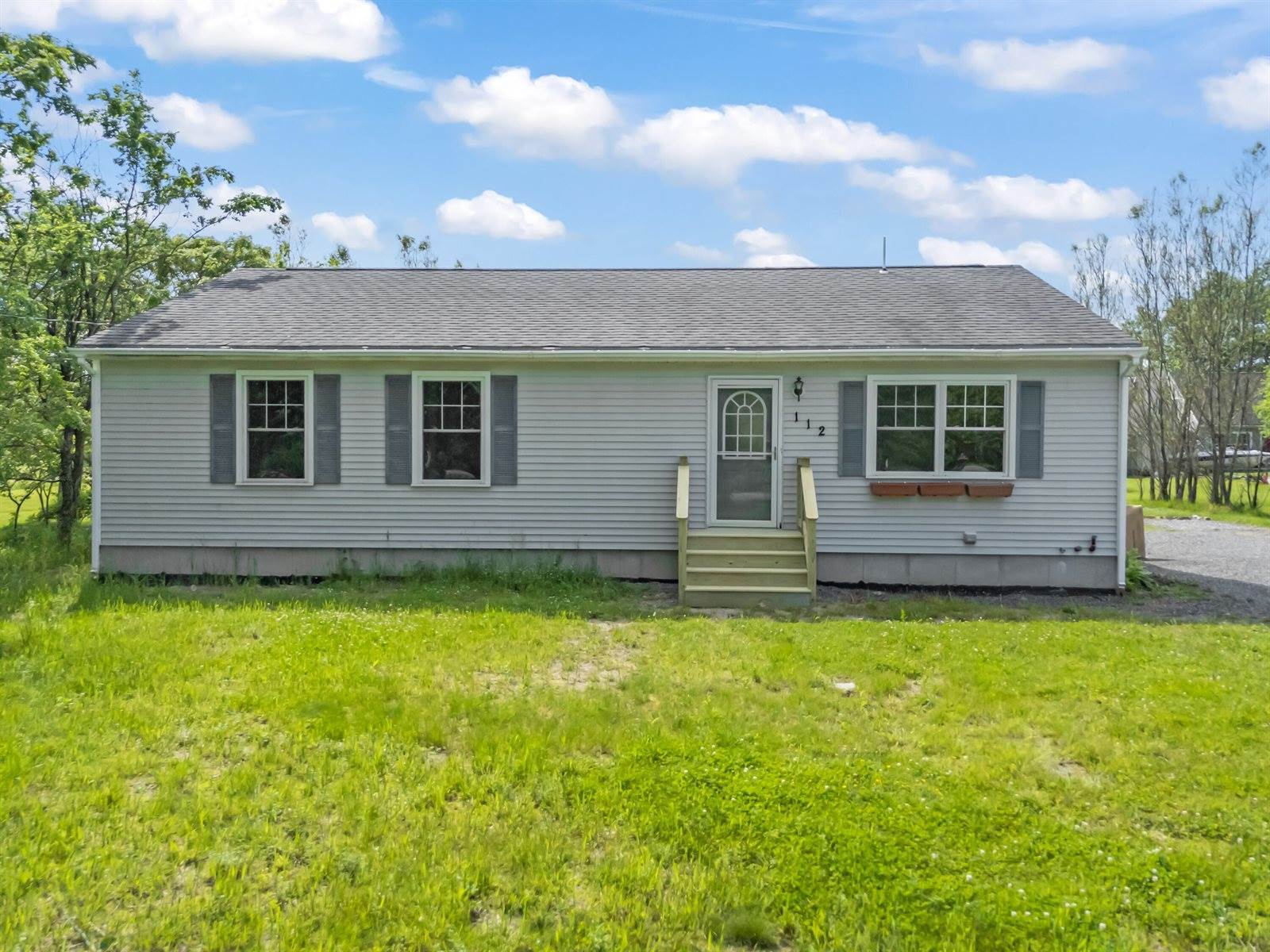 112 Lincoln Street, Richmond, ME 04357